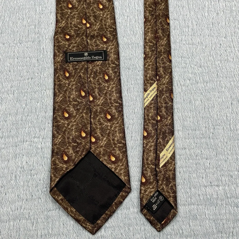 Ermenegildo Zegna Necktie Mens Brown 100%-Silk‎ Floral Made in Italy 60